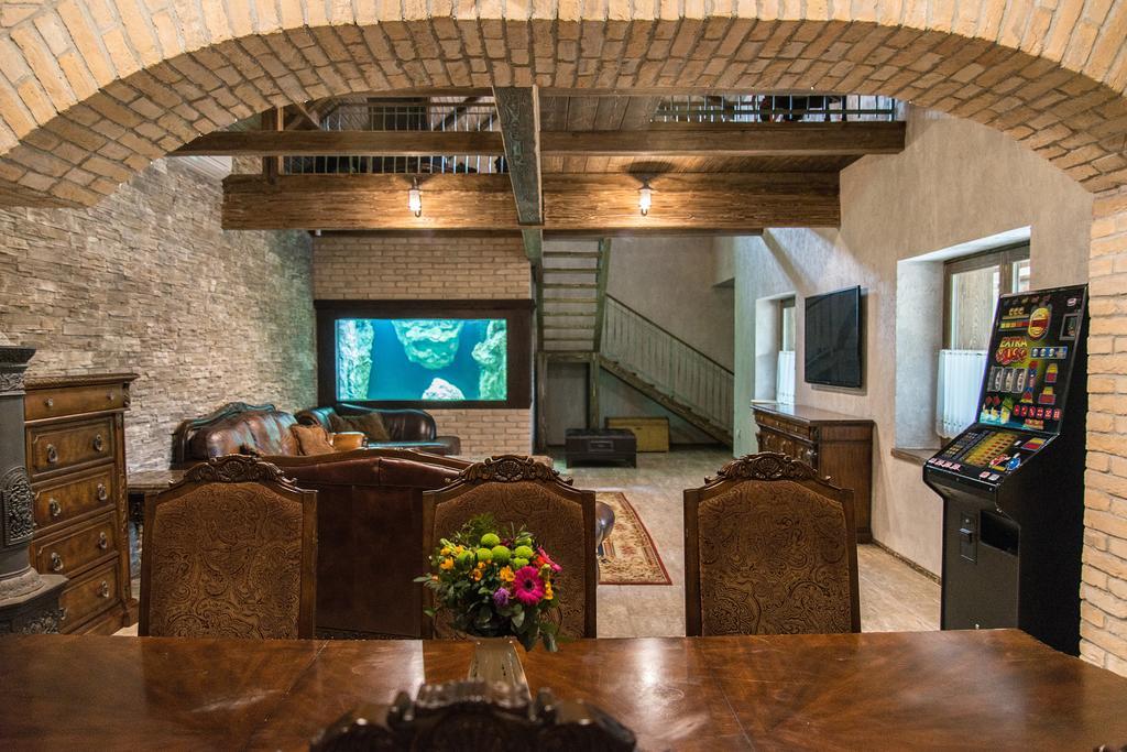 Luxus Wellness Apartman ベーケーシュチャバ エクステリア 写真