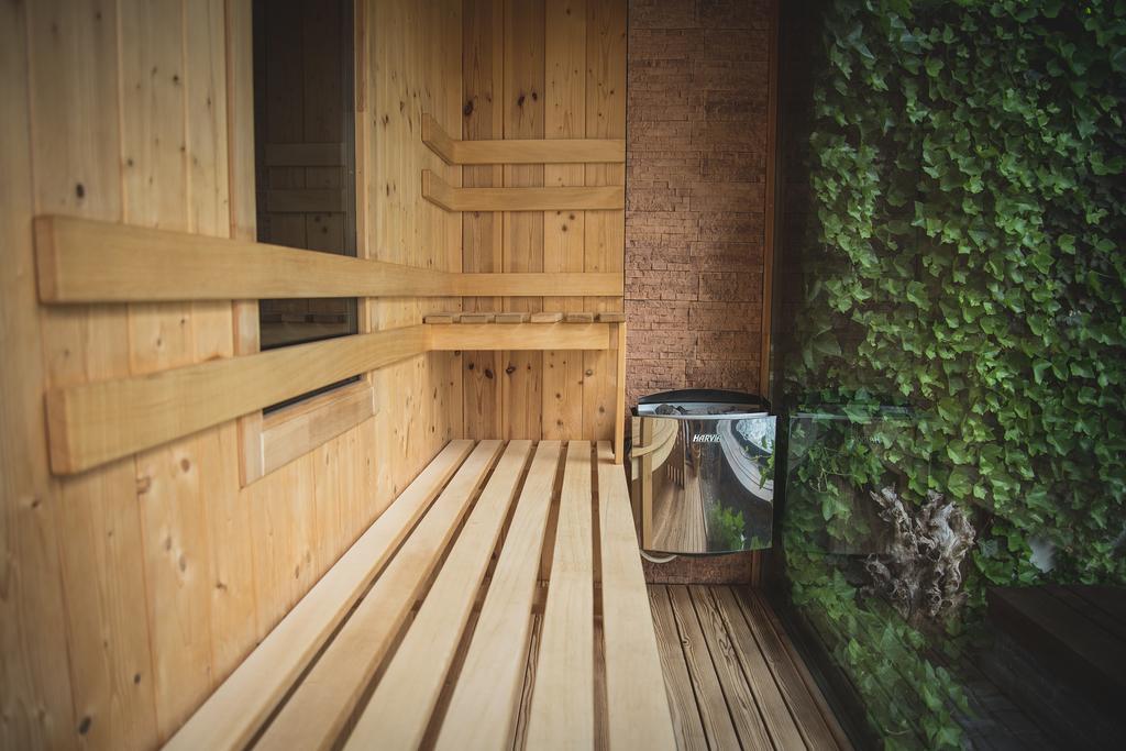 Luxus Wellness Apartman ベーケーシュチャバ エクステリア 写真